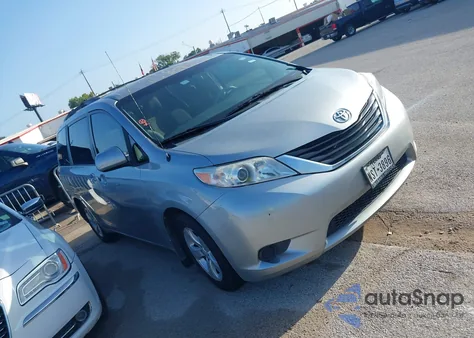 2012 Toyota Sienna Le V6 8 Passenger из США, поврежденный, VIN 5TDKK3DC0CS216697